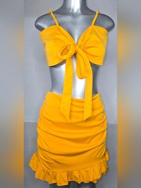 Two Piece Ruffle Skirt Set and Tie Adjustable Strap XL Mustard Yellow